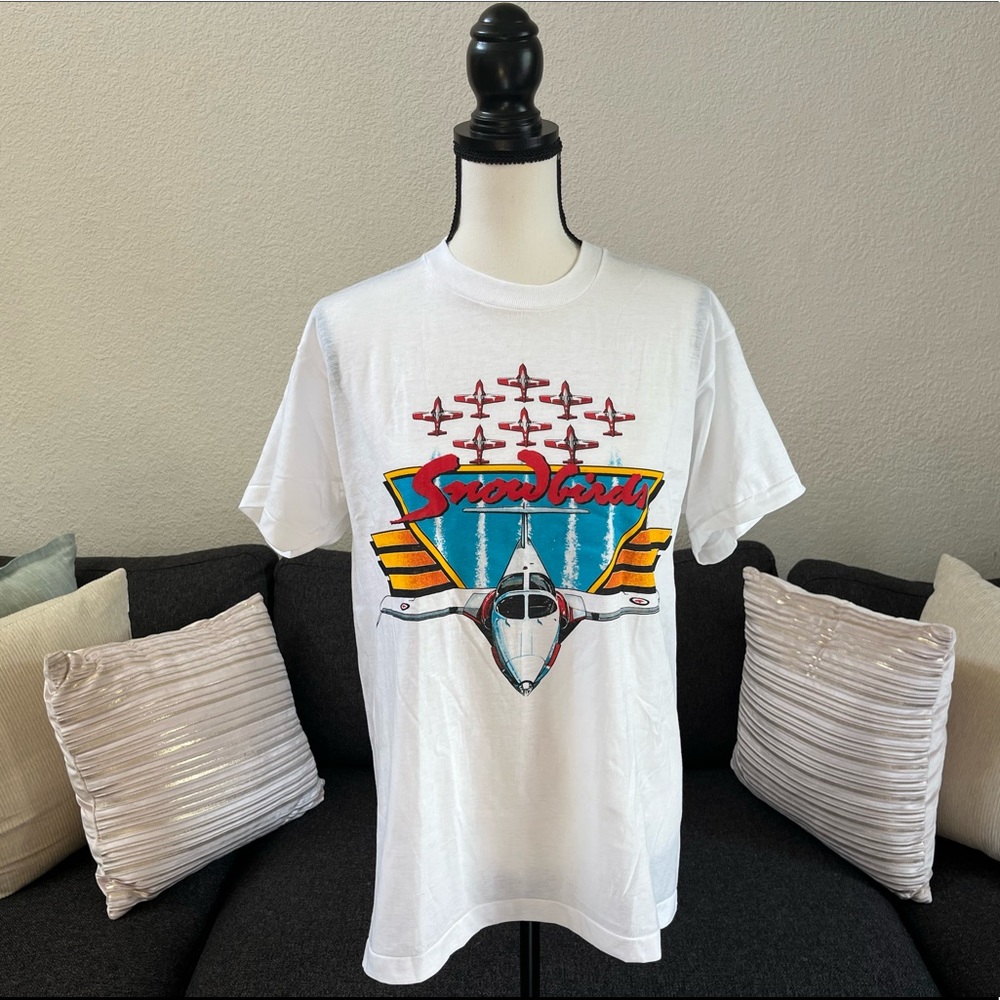 •Vintage Snow Birds Airplanes Single Stitch T-Shirt•